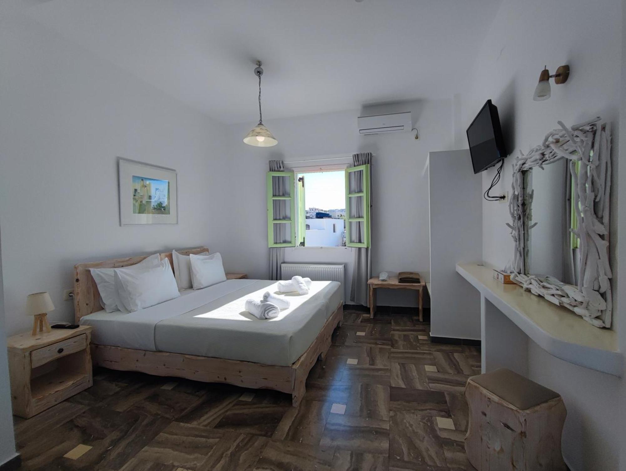 The Cliff Reflections - Adults Only Apartamento Megalochori  Exterior foto