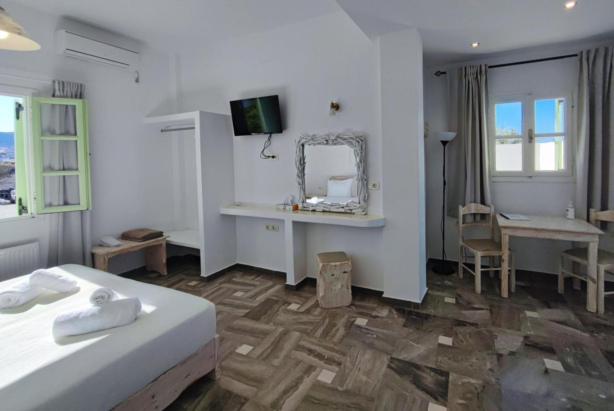 The Cliff Reflections - Adults Only Apartamento Megalochori  Exterior foto