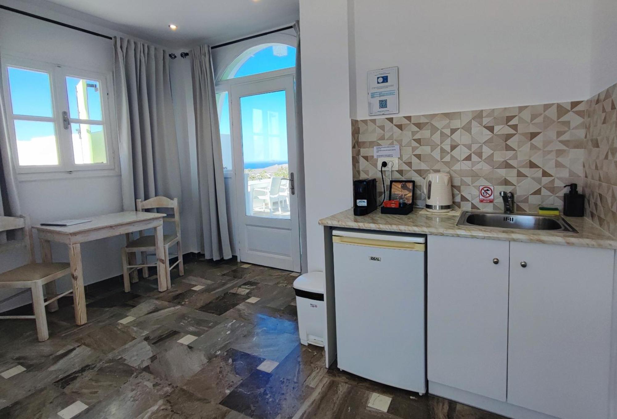 The Cliff Reflections - Adults Only Apartamento Megalochori  Exterior foto