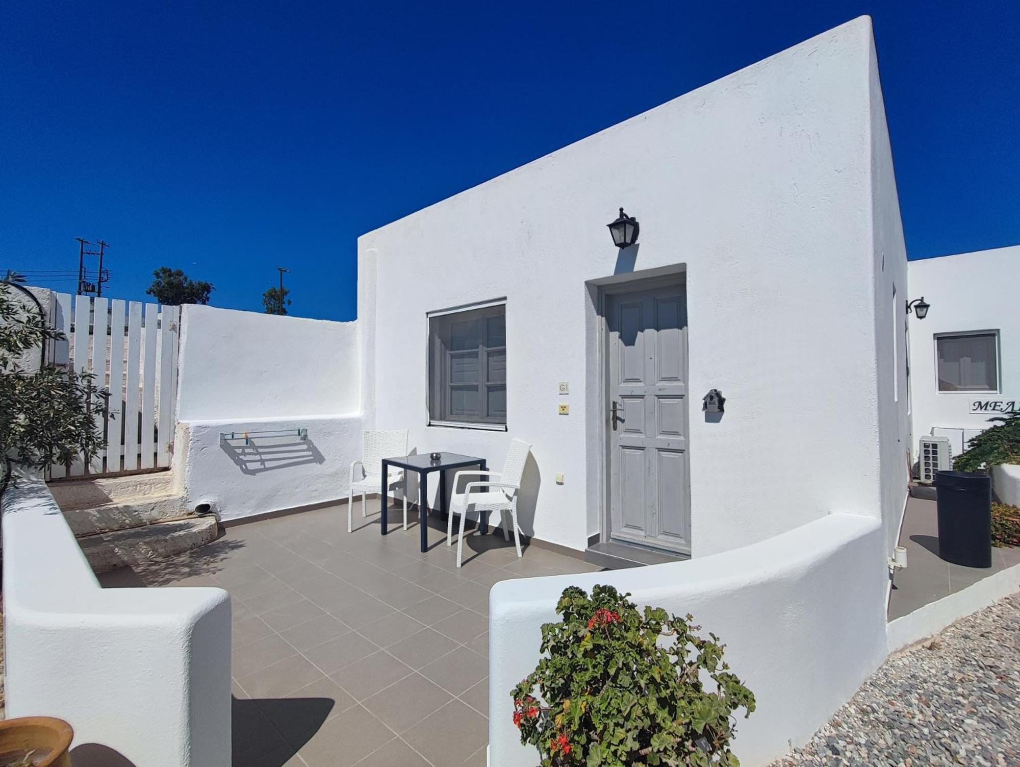 The Cliff Reflections - Adults Only Apartamento Megalochori  Exterior foto